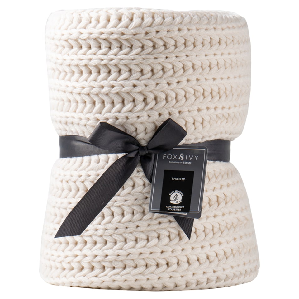 Fox & Ivy Cream Knitted Throw