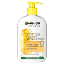 Garnier Skinactive Brightening Vitamin C Cream Cleanser 250ml
