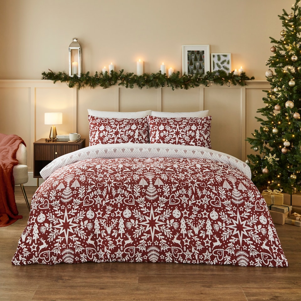 image 1 of Silentnight Brushed Christmas Star Duvet Set King