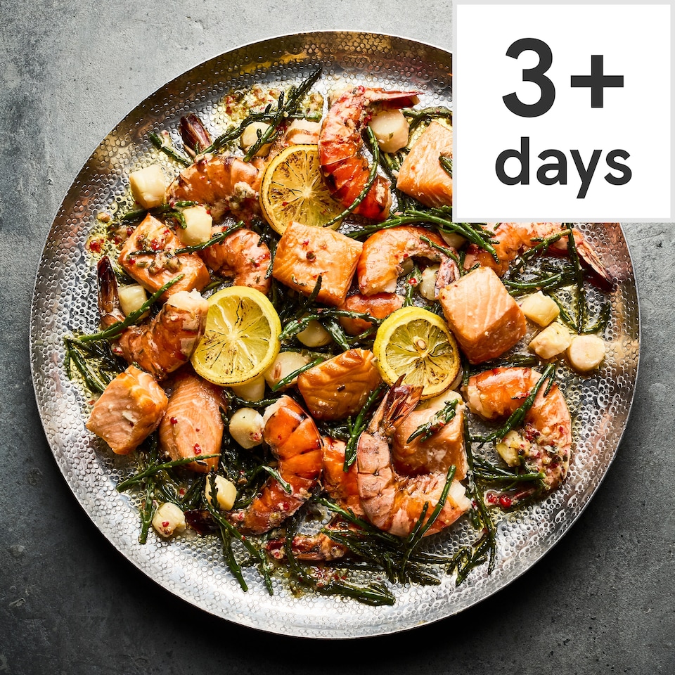 62. Tesco Finest Sharing Seafood Medley 700g (Serves 4)