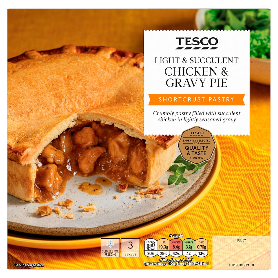 Tesco Chicken & Gravy Shortcrust Pastry Pie 500G