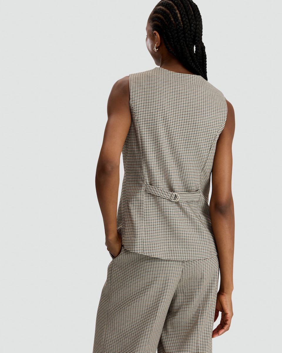 image 1 of F&F Houndstooth Print High Neck Buttoned Waistcoat in Brown