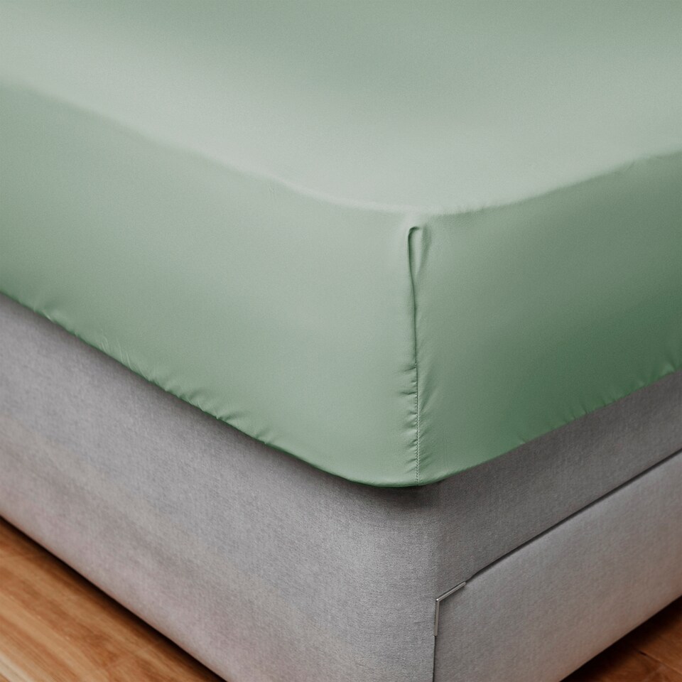 image 1 of Silentnight Green Super Soft Fitted Sheet Double