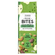 Tesco Sour Cream Chive Flavoured Pulse & Nut Mix 25G
