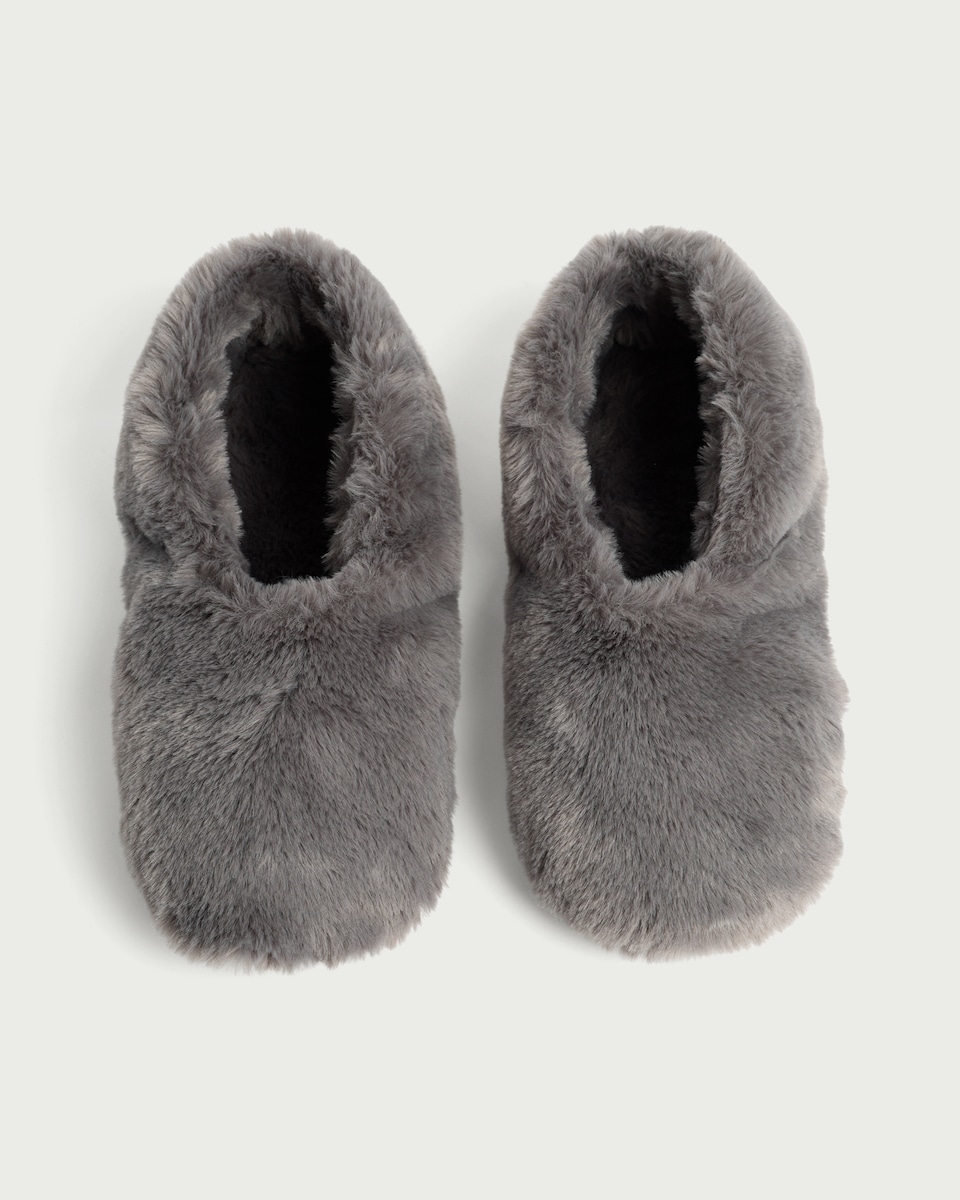image 1 of F&F Faux Fur Fleece Lined Slipper Socks in Grey