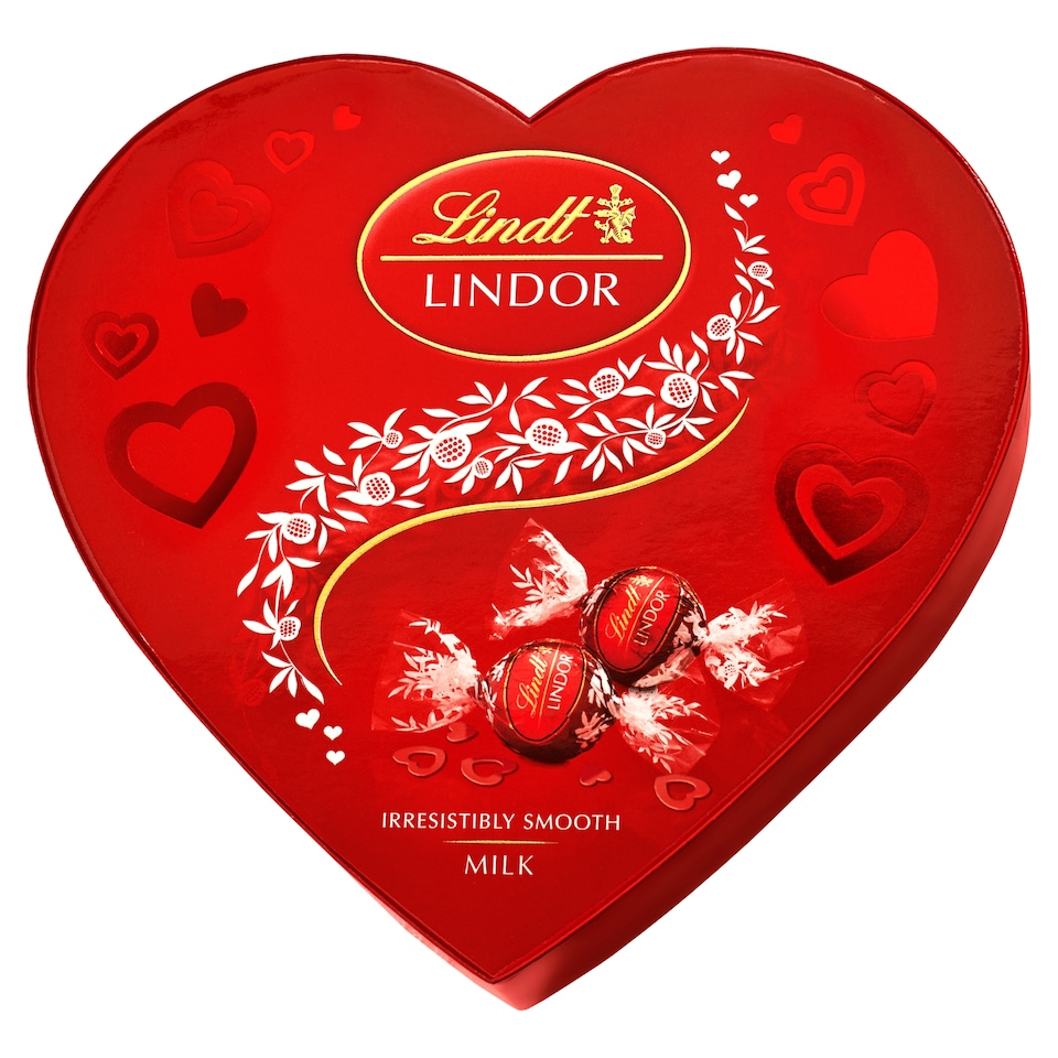 image 1 of Lindt Lindor Milk Chocolate Heart 200G