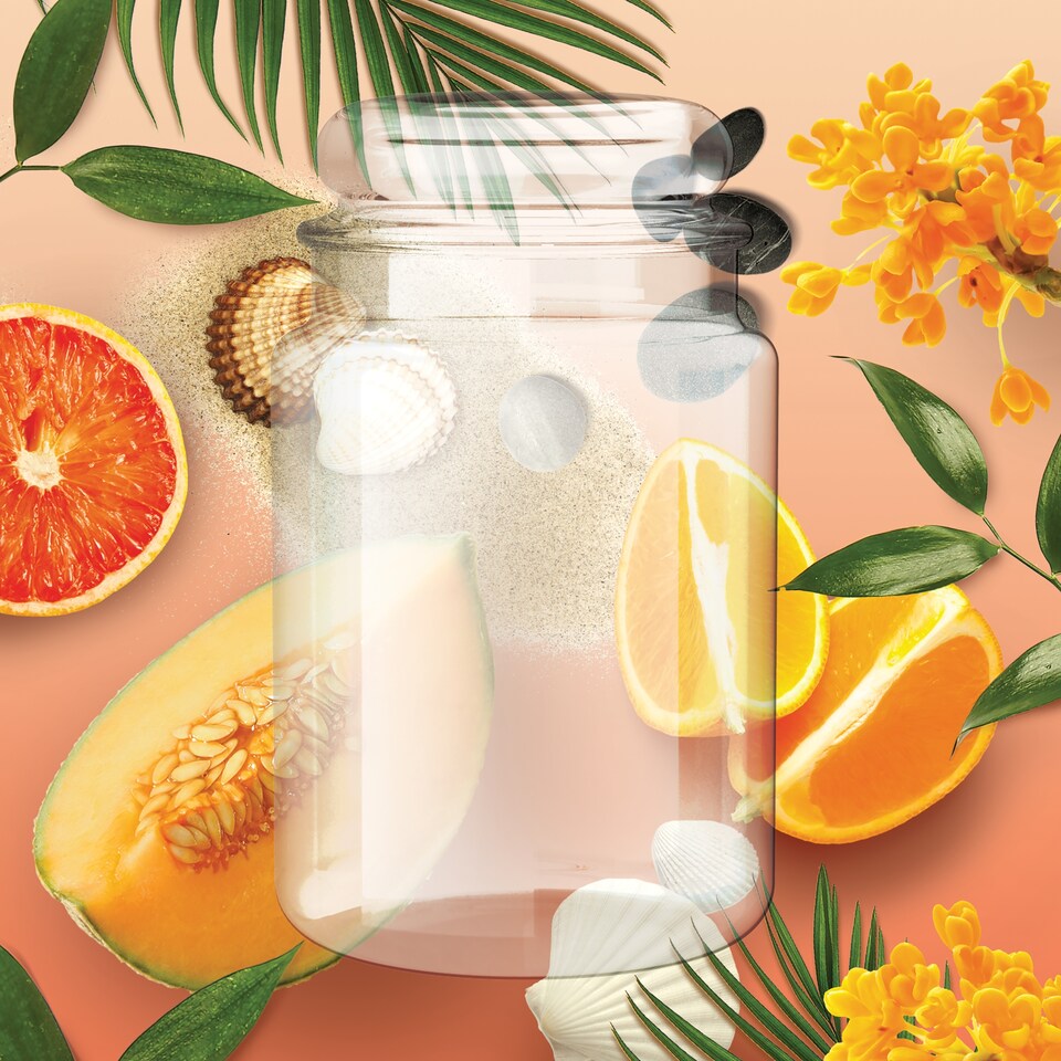 image 1 of Yankee Large Jar - Pink Island Sunset 538G