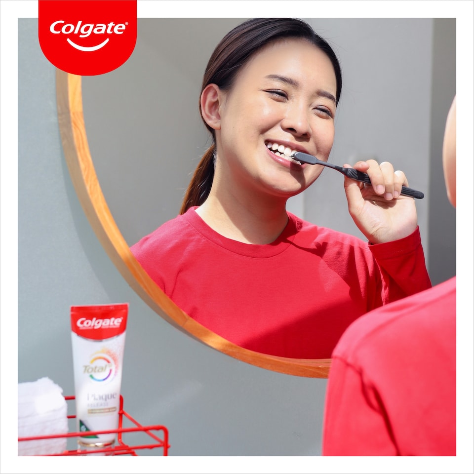 obrázok 1 z Colgate Slim Soft zubná kefka mäkká multipack 3 ks