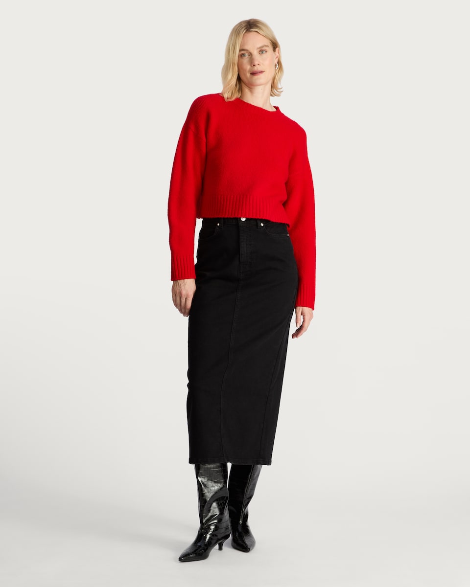 image 1 of The F&F Edit Crew Neck Cropped Jumper in Red