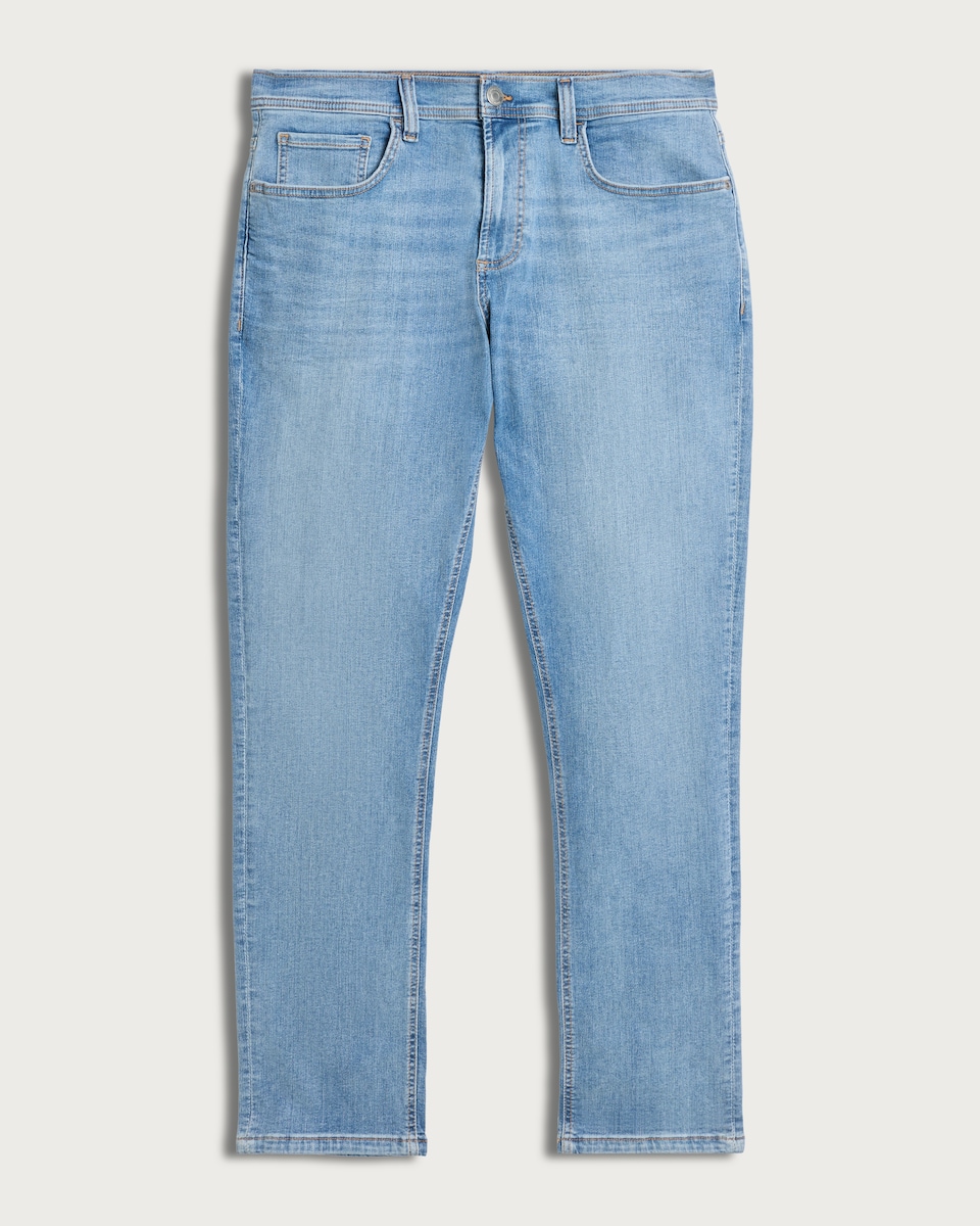 image 1 of F&F Slim Leg FREEFIT® Jeans in Blue
