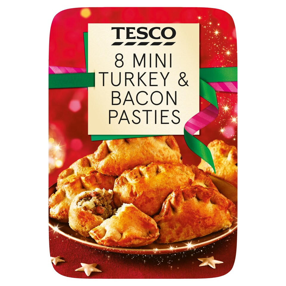 Tesco 8 Mini Turkey & Bacon Festive Pasties 240g