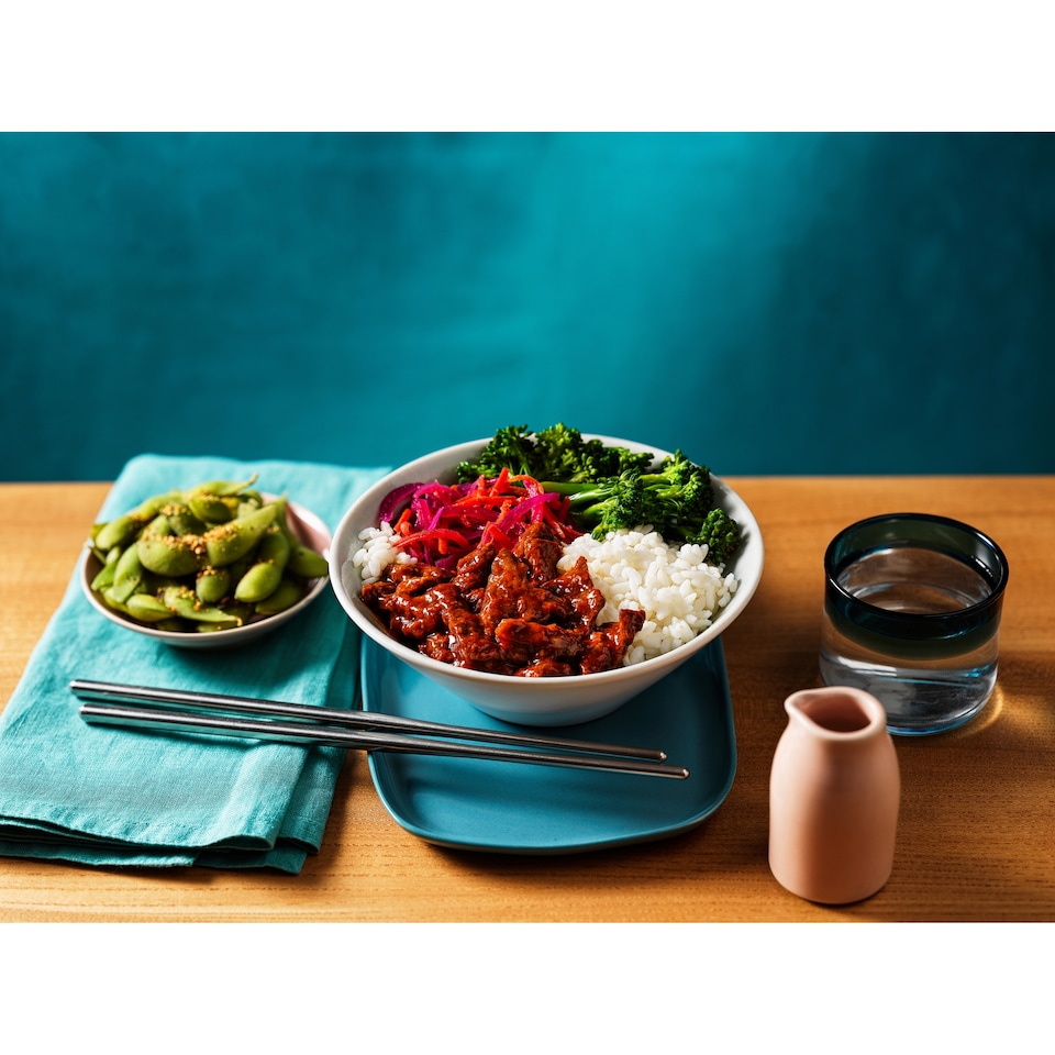 image 1 of Tesco Taste Discoveries Flavours of Korea Smoky BBQ Beef Bibimbap 380g