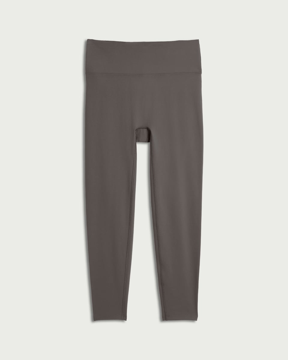 image 1 of F&F Active EVERYHOUR High Waisted 7/8 Leggings in Chocolate