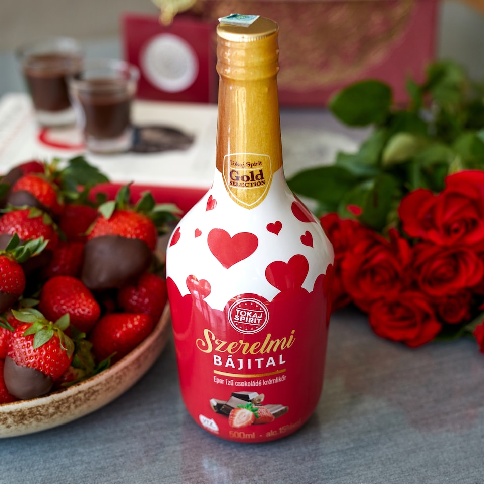 image 1 of Tokaj Spirit Gold Selection Szerelmi Bájital Strawberry Flavoured Chocolate Cream Liqueur 15% 500 ml