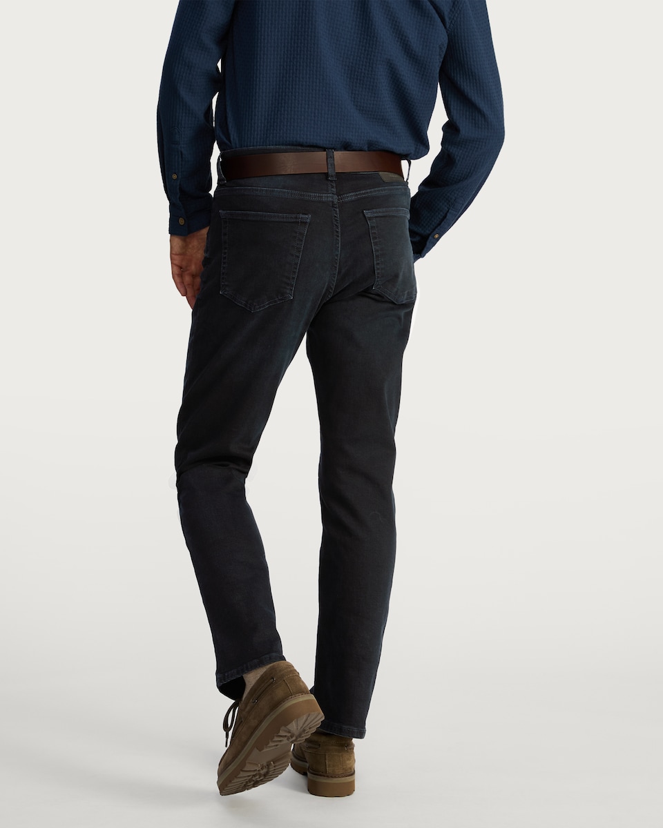 image 1 of F&F Straight Fit FREEF!T® Jeans in Navy