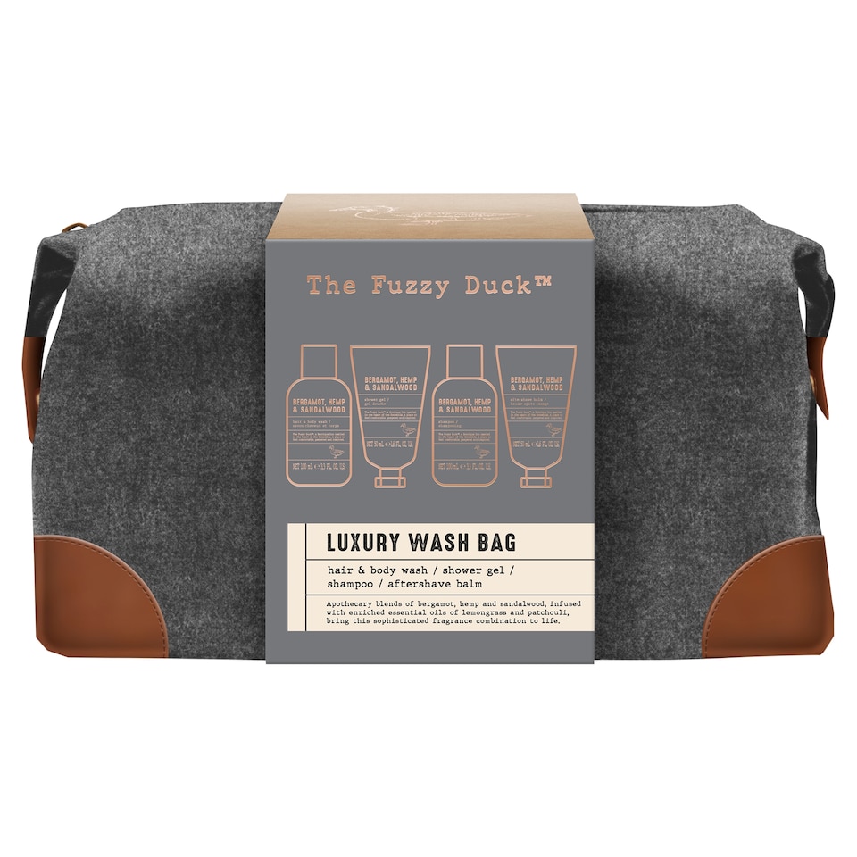 image 1 of Baylis & Harding The Fuzzy Duck Men's Luxury Wash Bag Gift Set