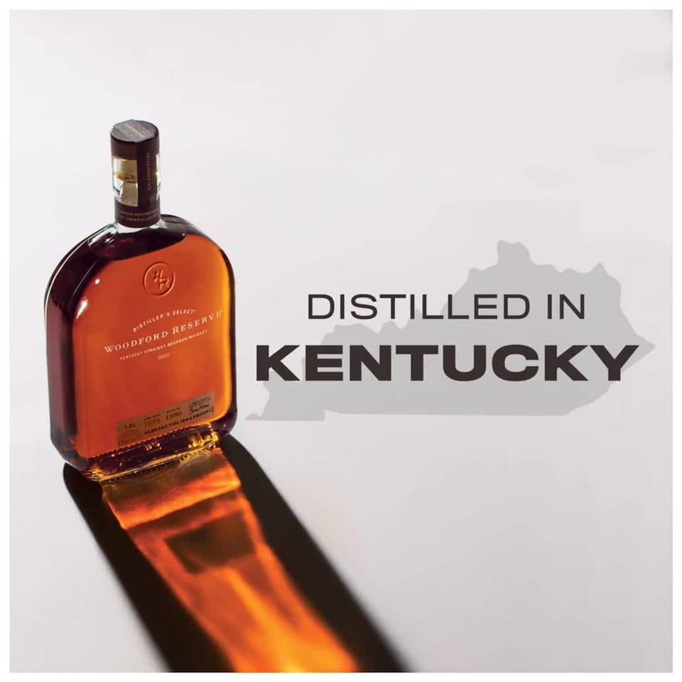 image 1 of Woodford Reserve Kentucky Straight Bourbon Whiskey 70 cL
