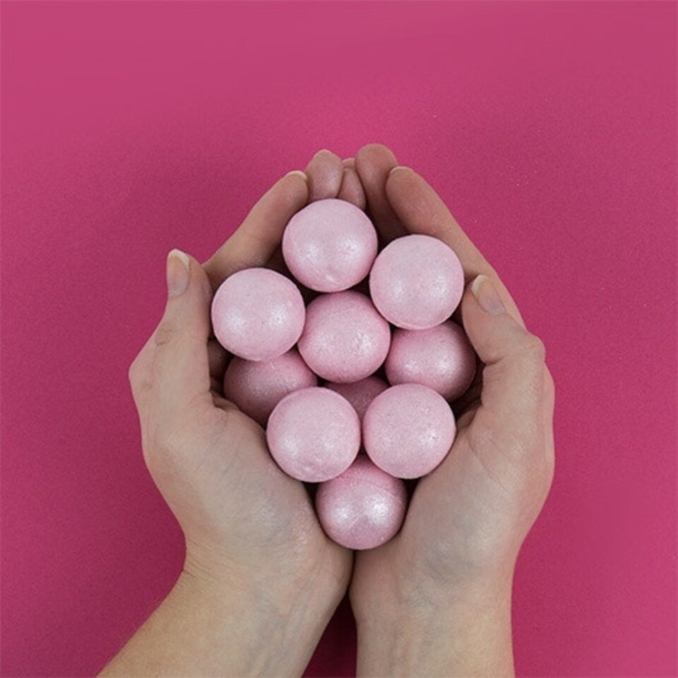 image 1 of Gift Republic Mini Bath Bombs Rose Wine
