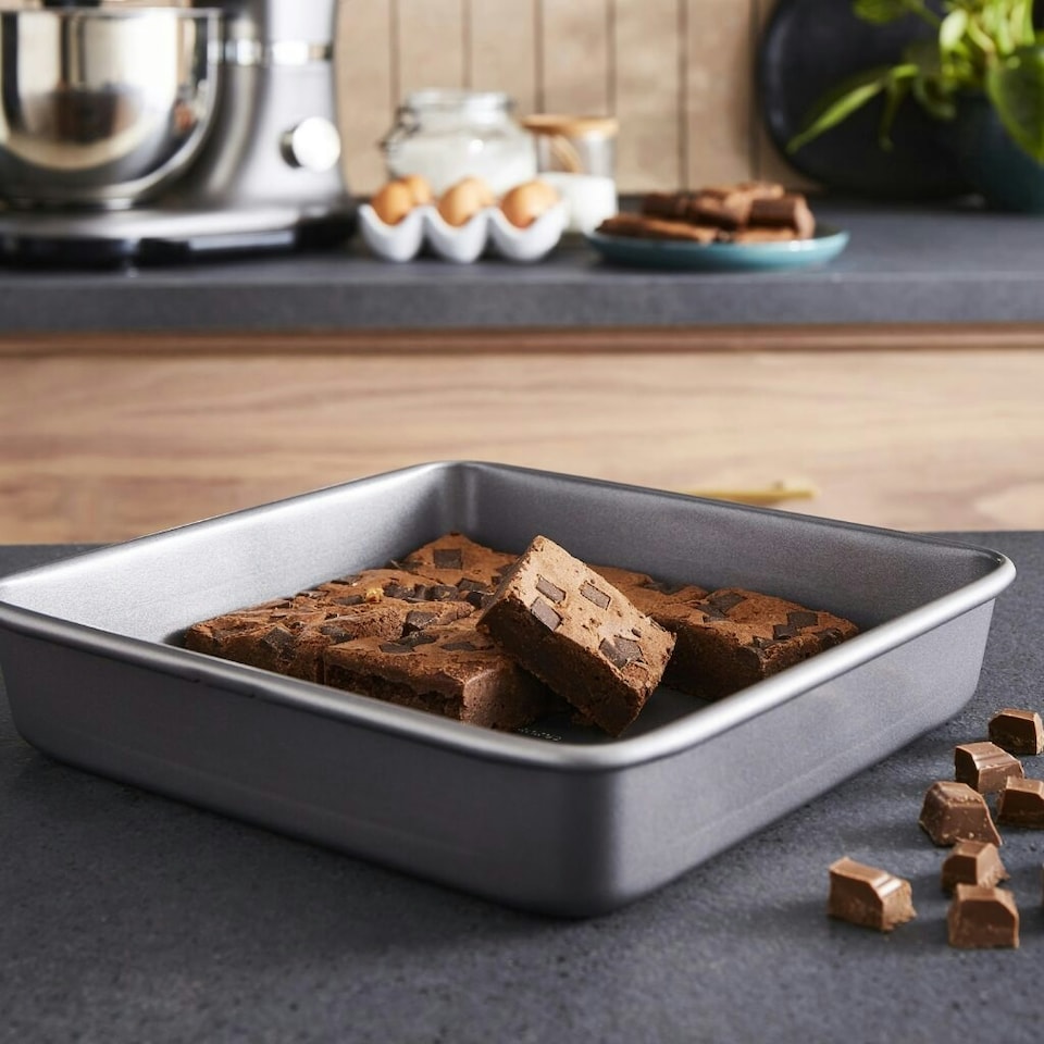 image 1 of Morphy Richards Muffin Tin, Square Cake Tin and 2lb Loaf Tin