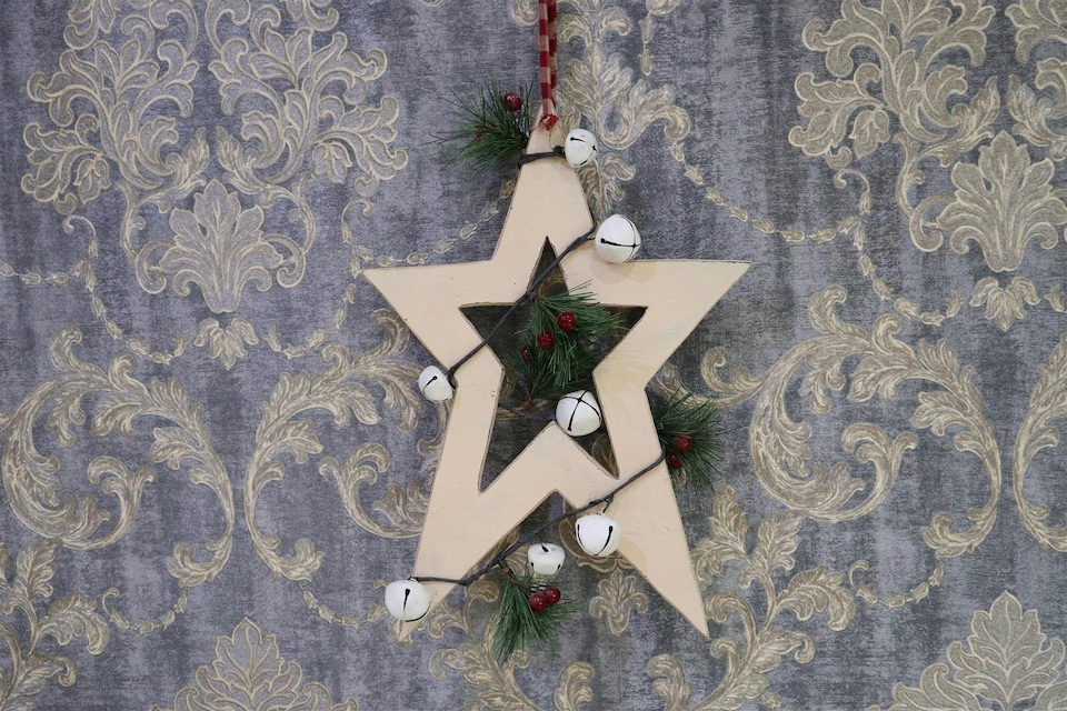 image 1 of Wooden Hanging Decoration Star Shape Cream 25X1.2X36 CM