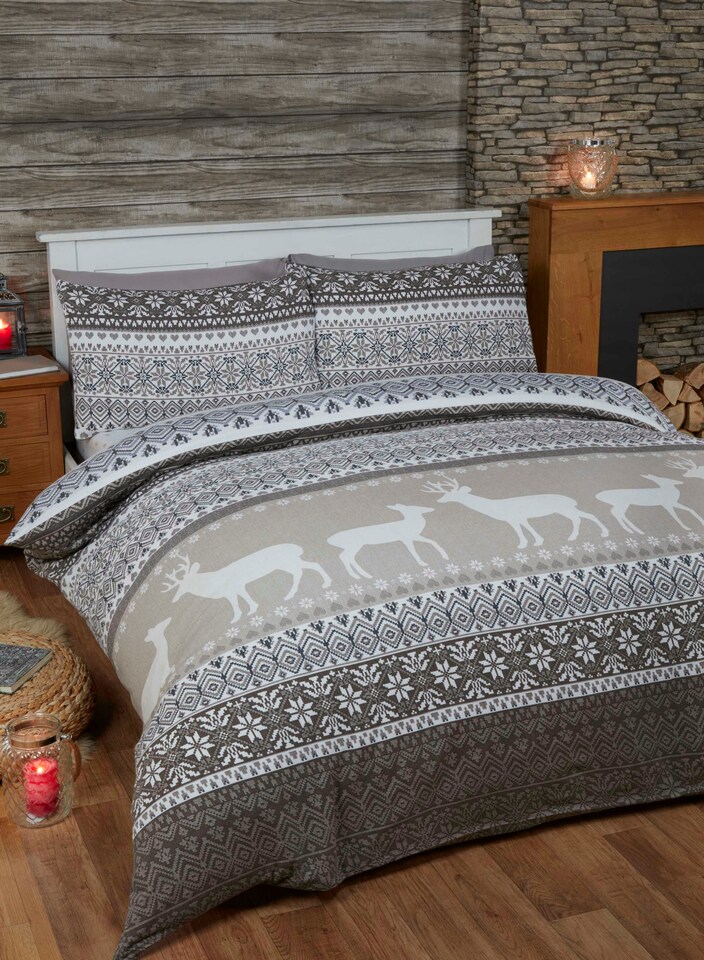 image 1 of Fairisle Reindeer Pure Cotton Bed Cover Sheet Set | Red | Double | 1