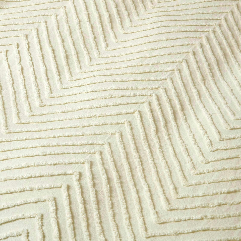 image 1 of Homescapes Off White Chevron Cotton Tufted Duvet Cover Set - Double N/A | Double