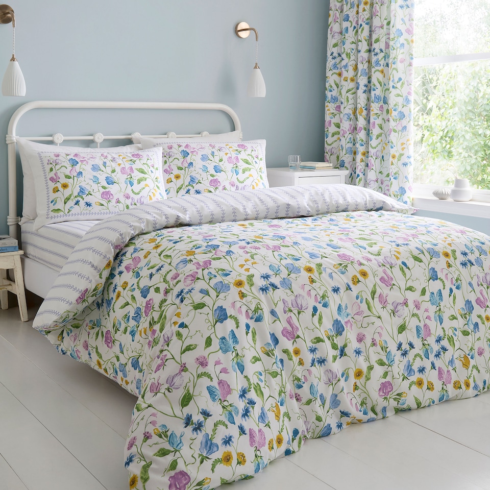 image 1 of D & D Sweetpea Floral Duvet Cover Set Lilac