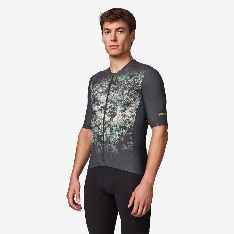image 1 of Decathlon Unisex short-sleeved road cycling jersey for long distance, EDR ULTRA