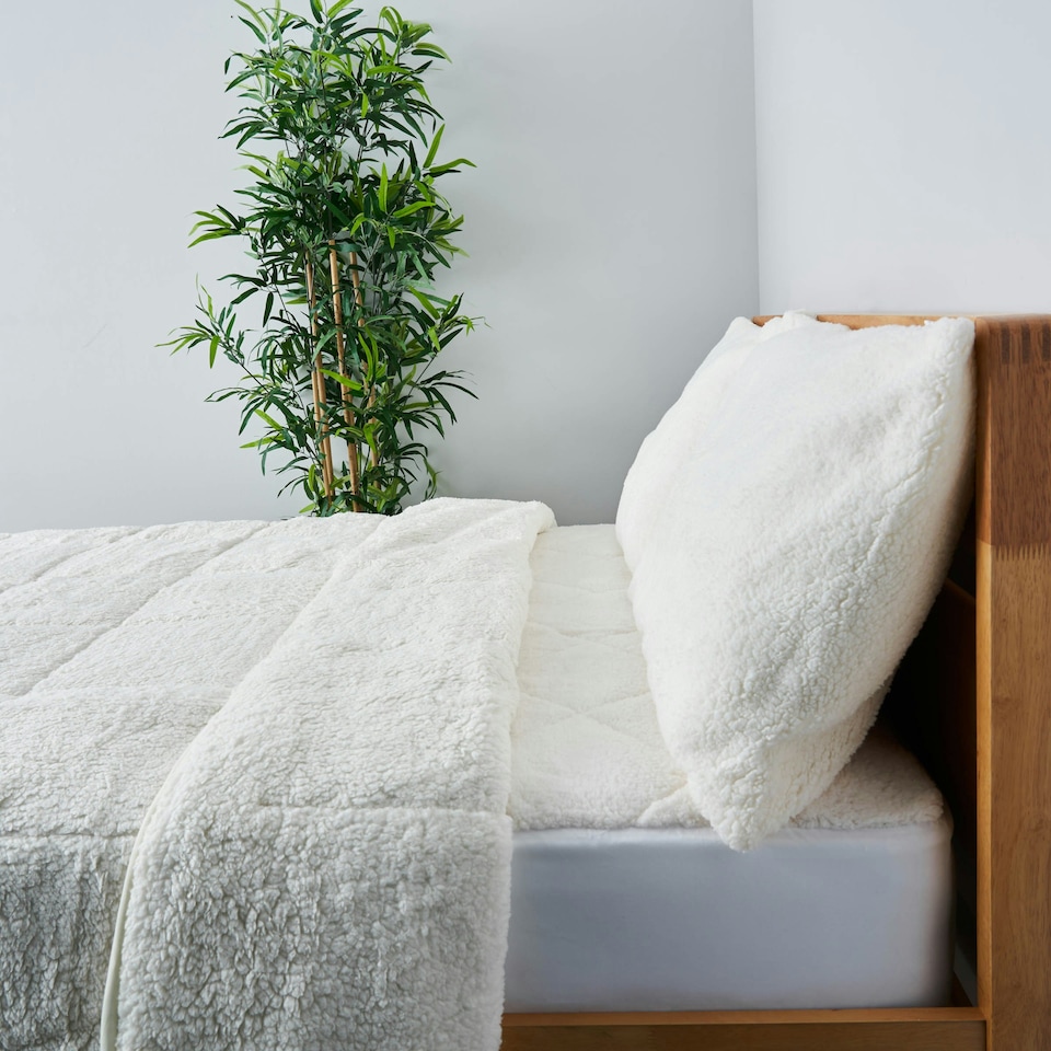 image 1 of BHS Teddy Bear Single Duvet, Cream | Multi