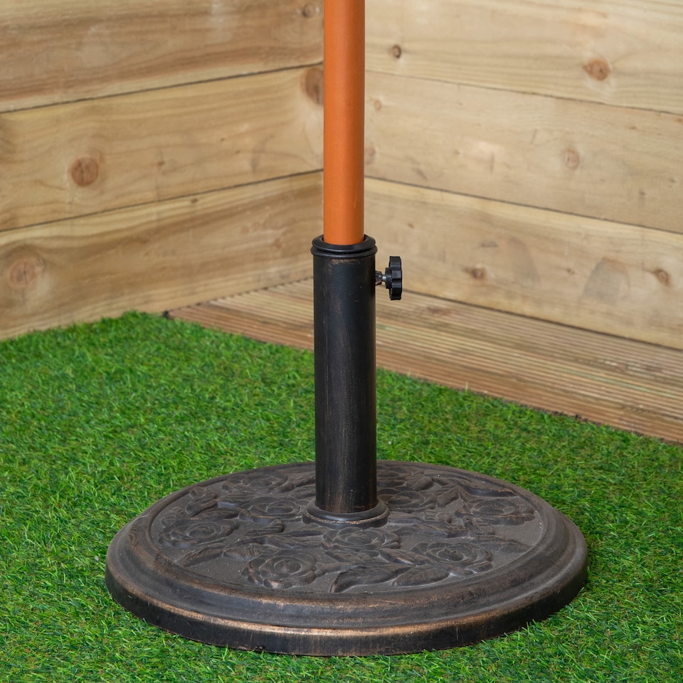 image 1 of Samuel Alexander 2.7m Outdoor Wooden Garden Parasol Sun Shade with Carry Bag in Green