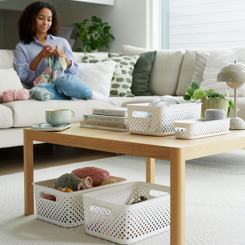 image 1 of SmartStore Essence Medium White Organiser Tray Storage Basket, 5.6L White
