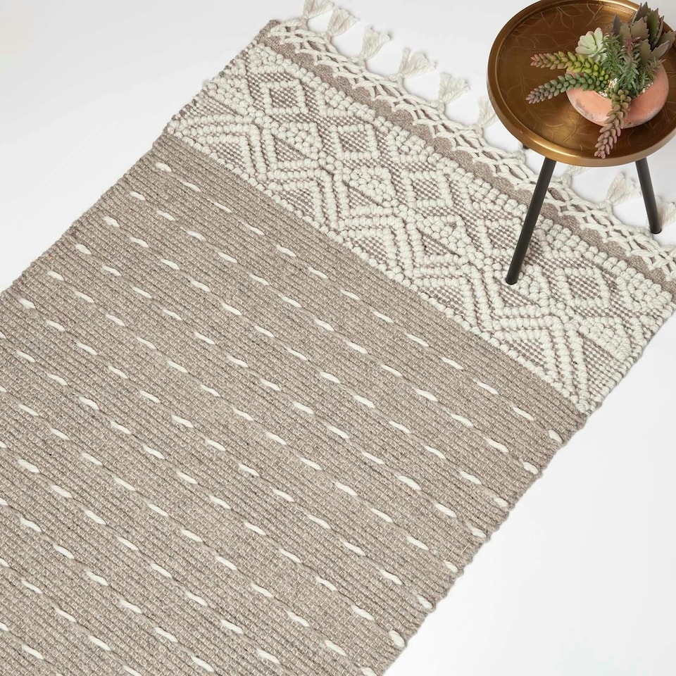 image 1 of Homescapes Patna Beige and Natural Kilim Wool Rug - 160 x 230 cm Cream | 160 x 230 cm