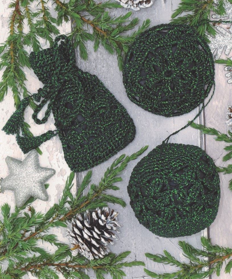 Anchor XMAS DEC KIT 2 GREEN - Crochet Kit: Christmas Tree Decorations: Green