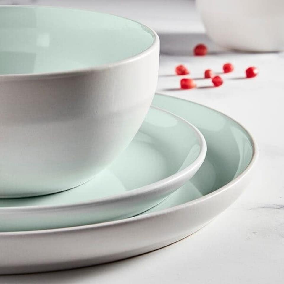 image 1 of Barbary & Oak Oslo 16 Piece Dinnerware Set Green