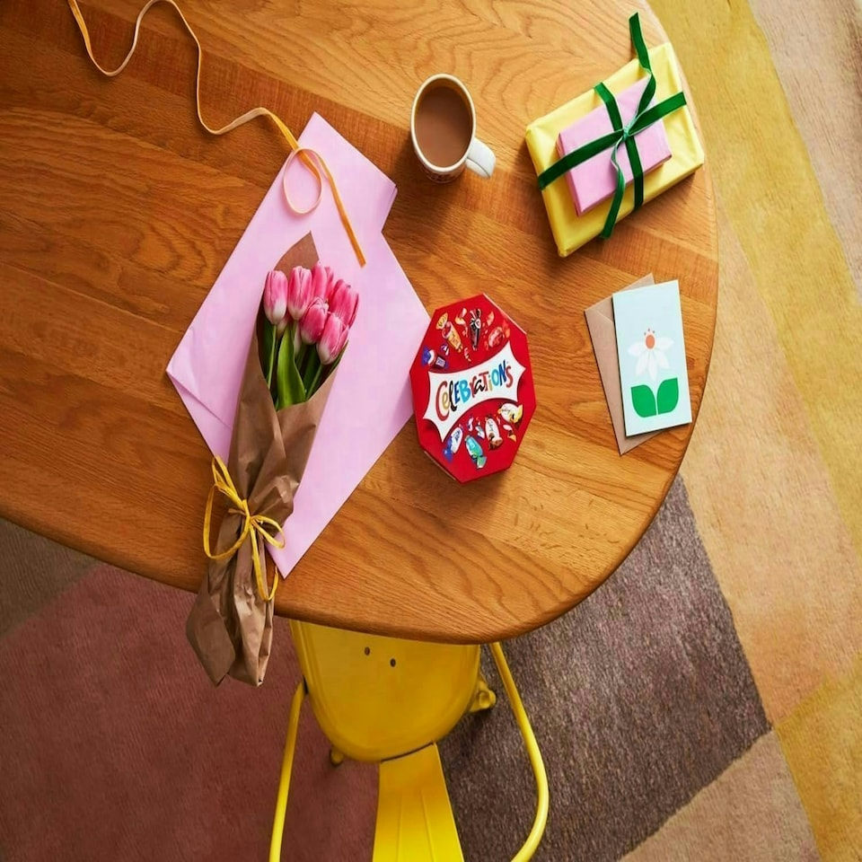 image 1 of Celebrations Centrepiece 385g Chocolate Gift with 'Happy Birthday' Sleeve