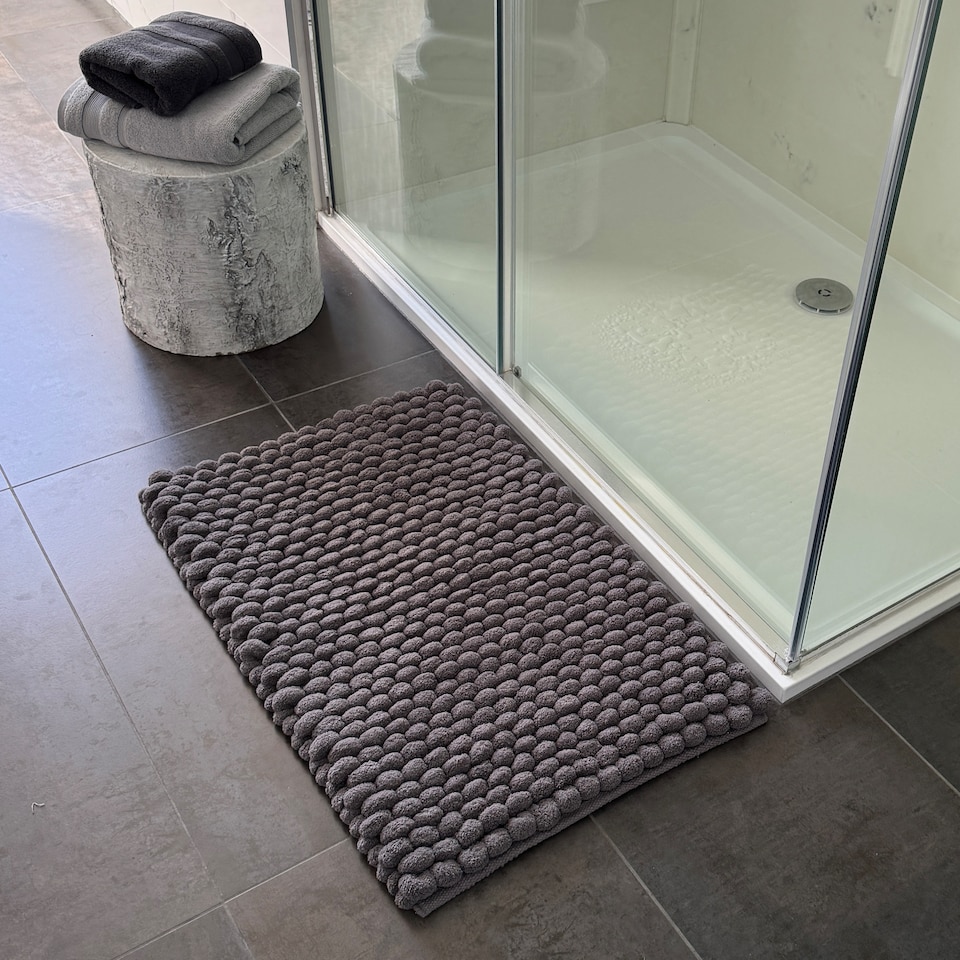 image 1 of Bobbi Giant Bobble Bath Mat