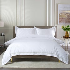 Hampstead 100% Cotton Duvet Cover Set – 200 Thread Count with Inserted Ribbon & Oxford Pillowcases Brown | White | Double