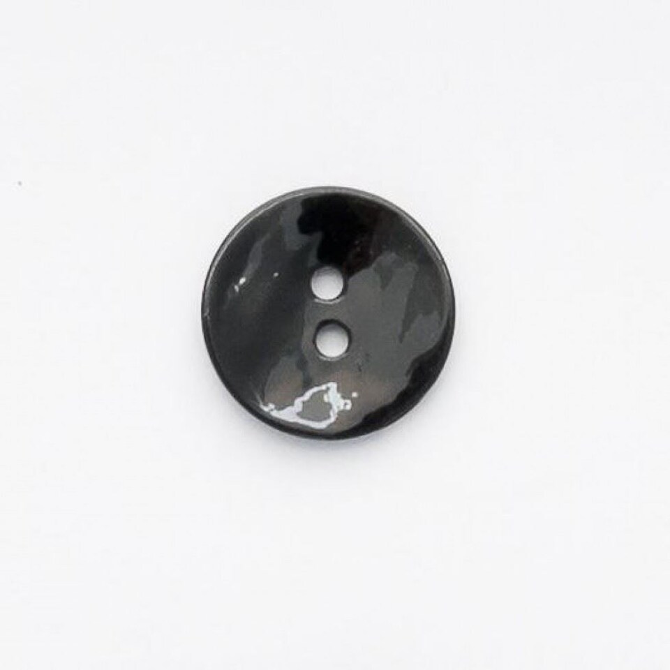 Minerva Black Round Akoya Shell Buttons for Dressmaking - 18mm - per value pack of 50
