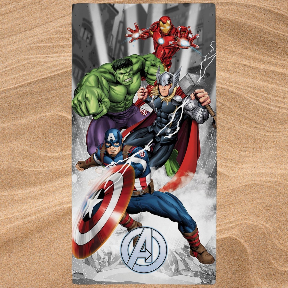 image 1 of Avengers Action Towel 70x140cm