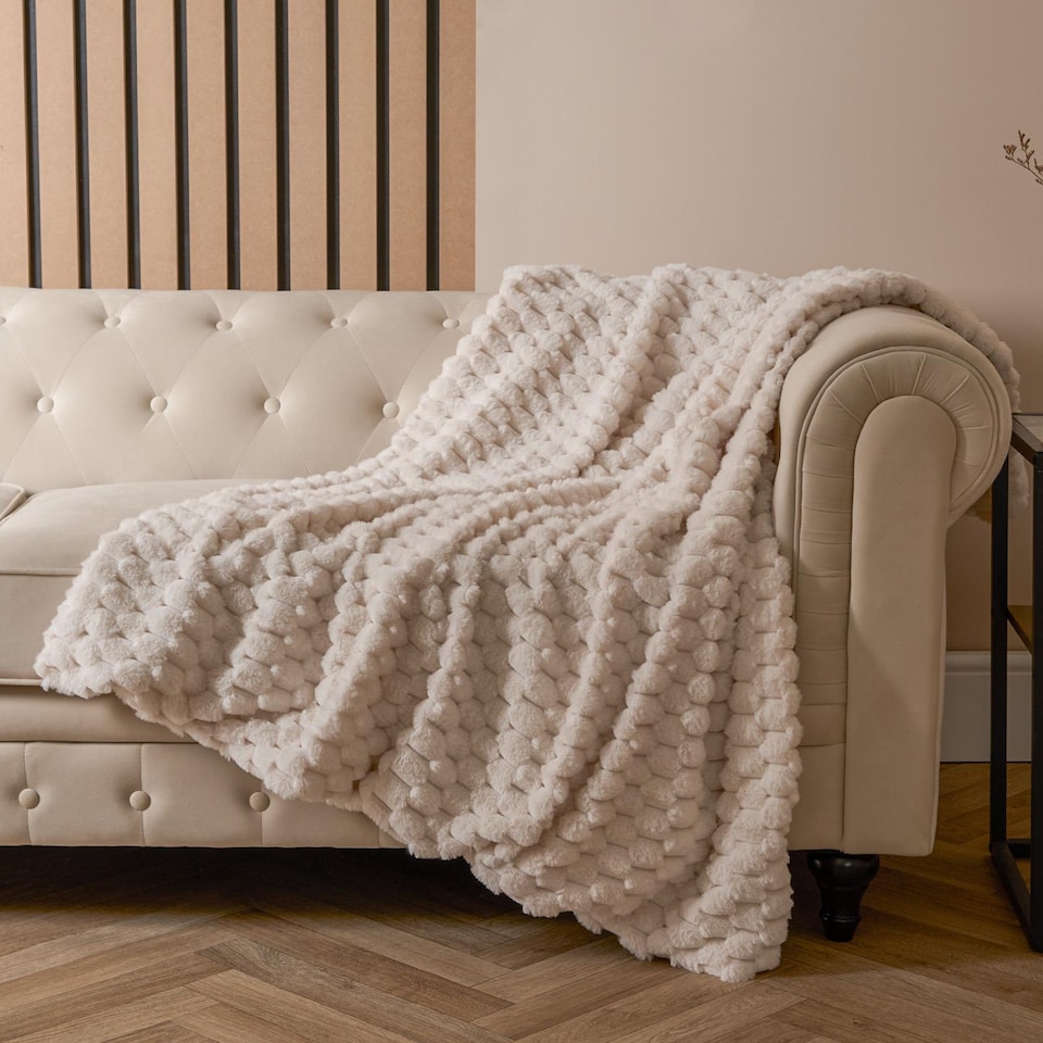 image 1 of OHS Soft Waffle Fleece Faux Fur Thick Blanket Throw
