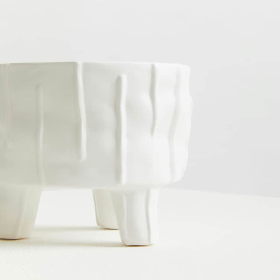 image 1 of Interiors by Premier Versatile White Small Planter, Lightweight Large Garden Flower Pot, Stylish Design Planter For Plants White