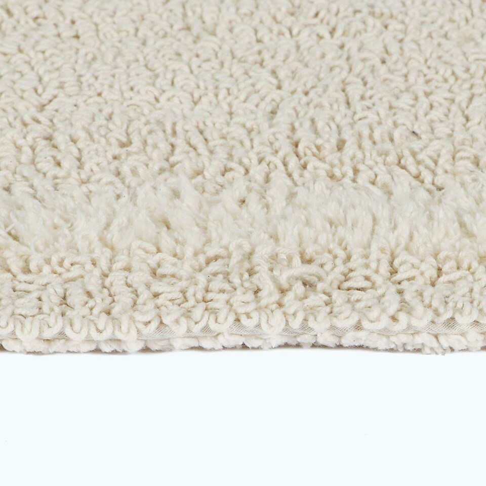 image 1 of Homescapes Luxury Reversible Round Bath Mat - Natural Cream Cream