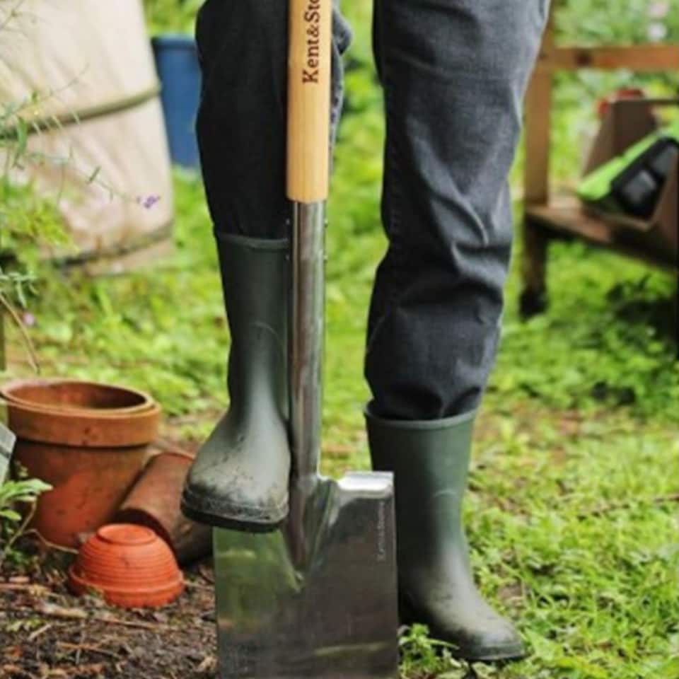 image 1 of Kent & Stowe Stainless Steel Border Spade Rust Resistant FSC Certified For Gardening | Multi | 1 x Border Spade | 1