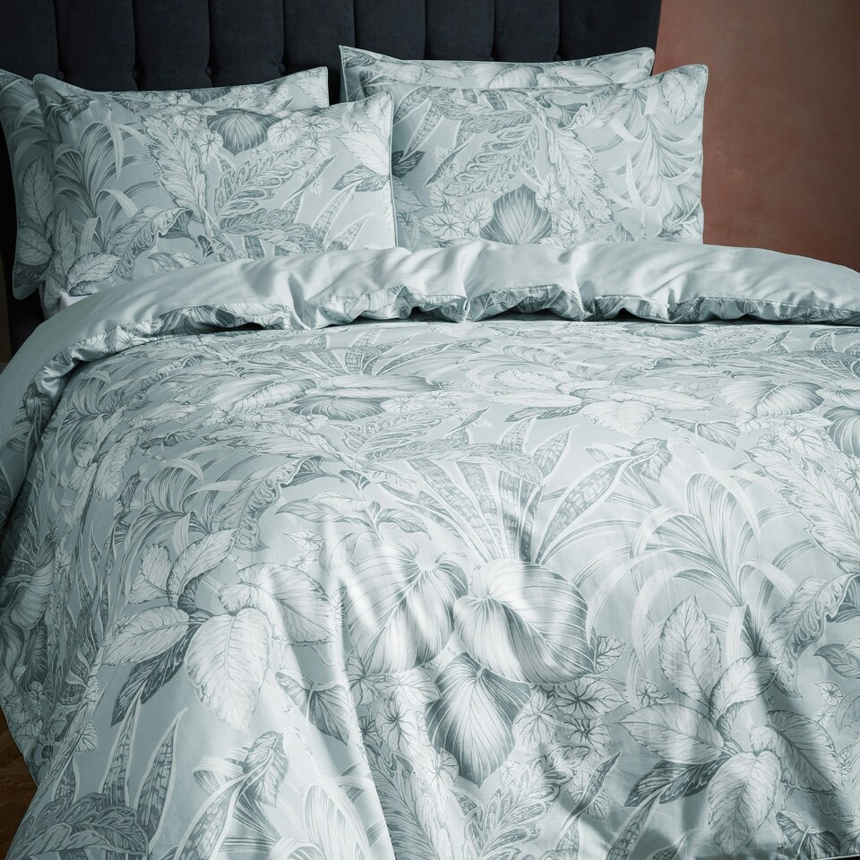 image 1 of Edinburgh Weavers Tivoli Tropical Luxury Cotton Super King Duvet Cover Set