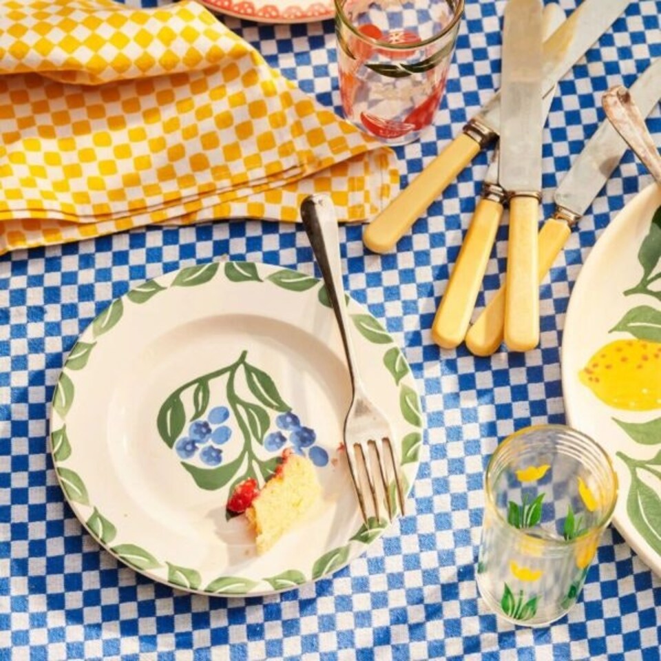 image 1 of Side Plate: 1 x 16cm Emma Bridgewater Blueberries Plate, Ceramic White