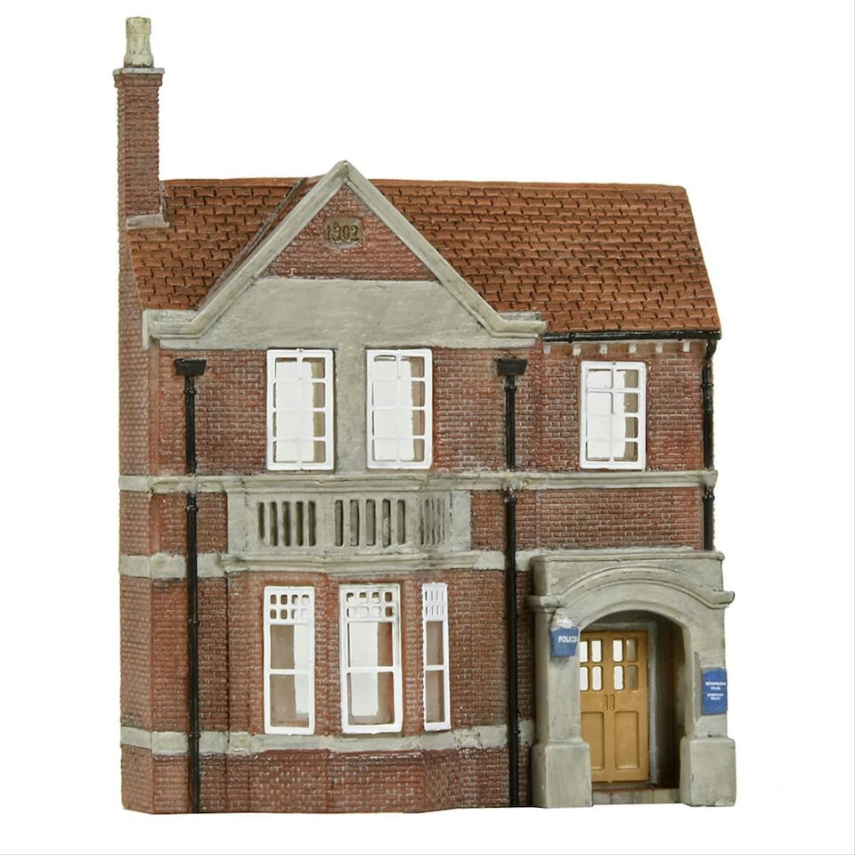 image 1 of Graham Farish Scenecraft Low Relief Police Station (Pre-Built)