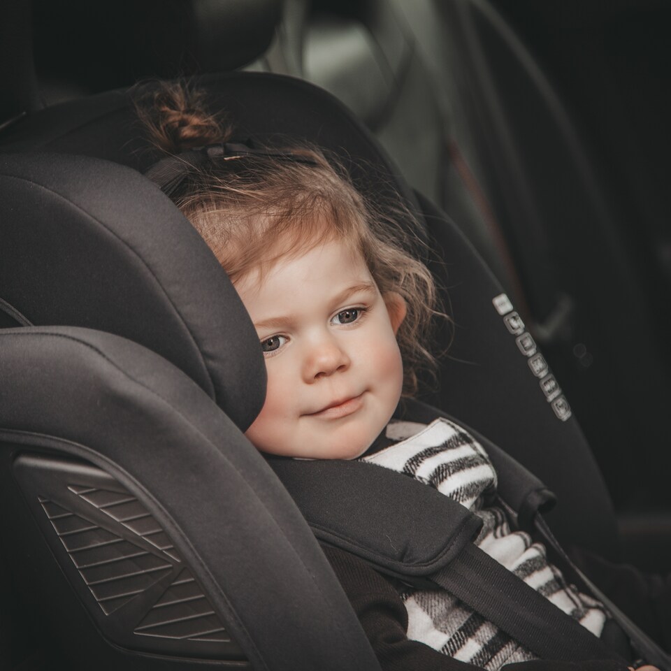 image 1 of Red Kite EVOLVE 123 Recline Car Seat | Black | Black | One Size | 1
