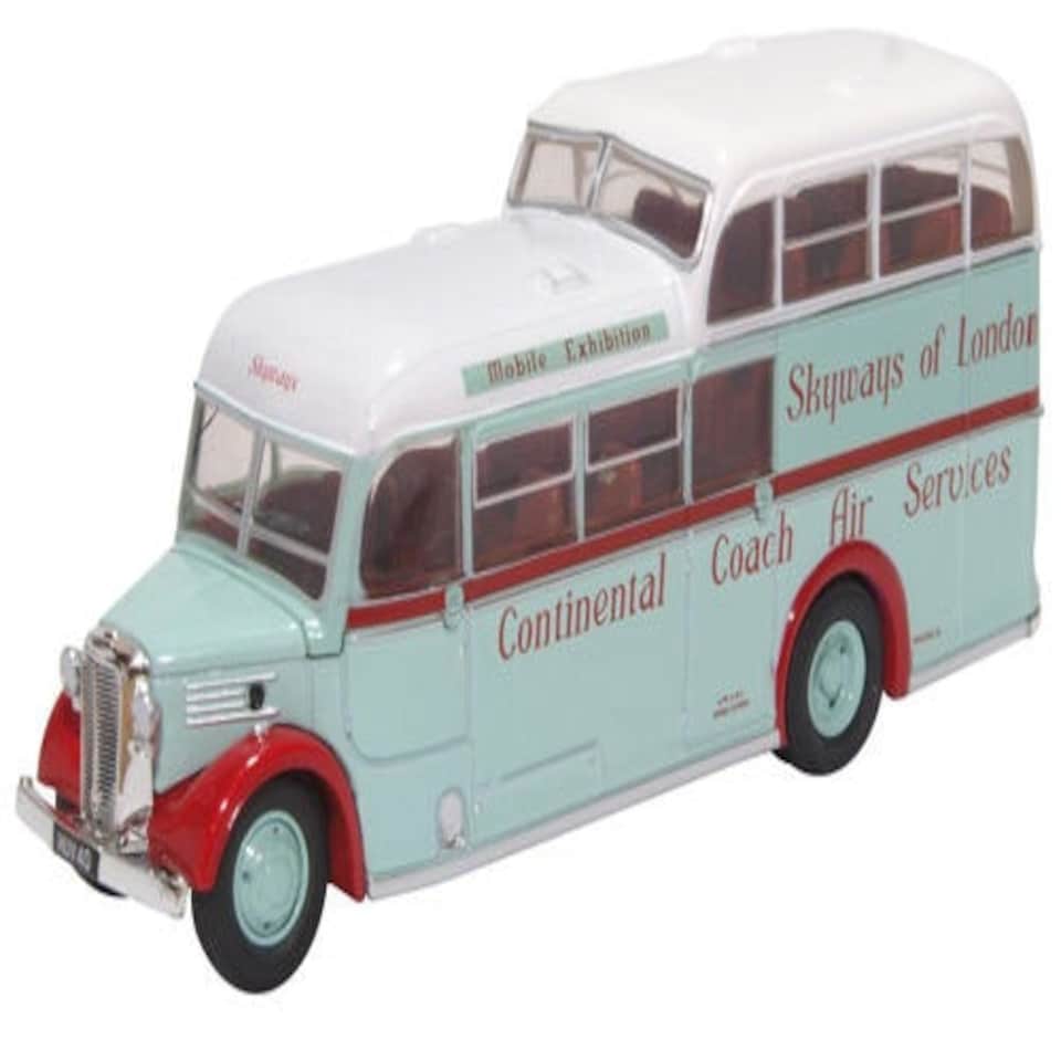 Oxford Diecast Commer Commando Skyways