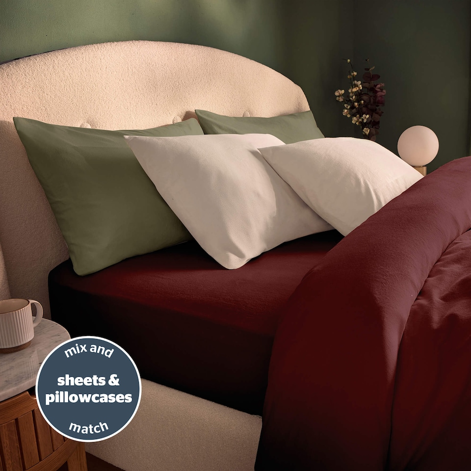 image 1 of Silentnight Brushed Cotton Duvet Cover Set, Burgundy
