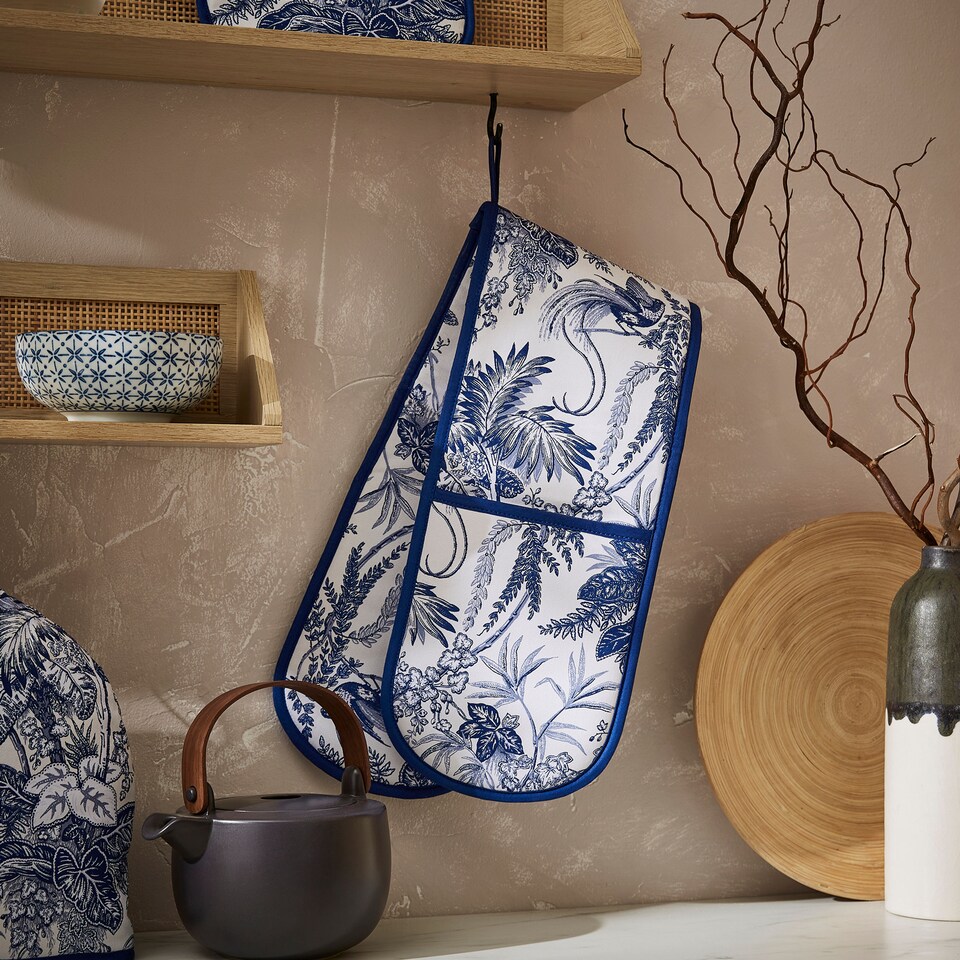 image 1 of Ulster Weavers Willow Toile Double Oven Glove Blue